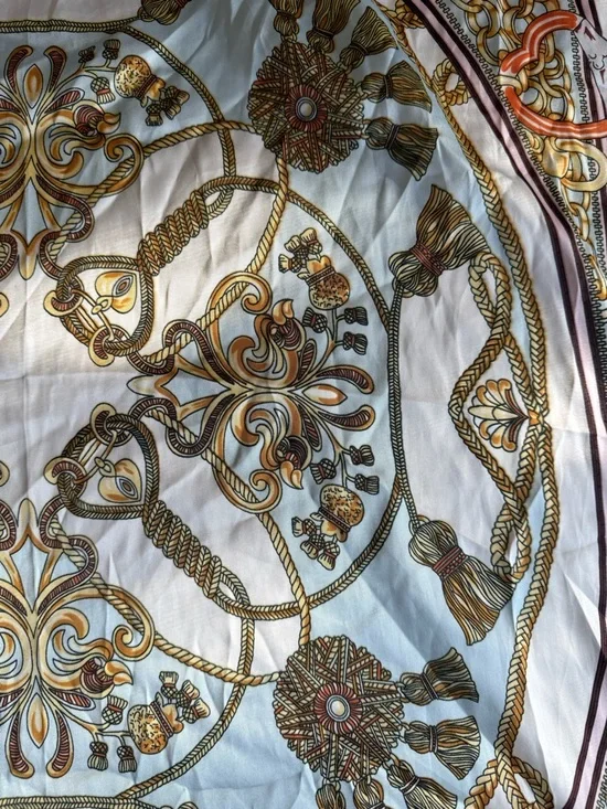 100% SILK FEELING SCARF - Picture 3 of 4